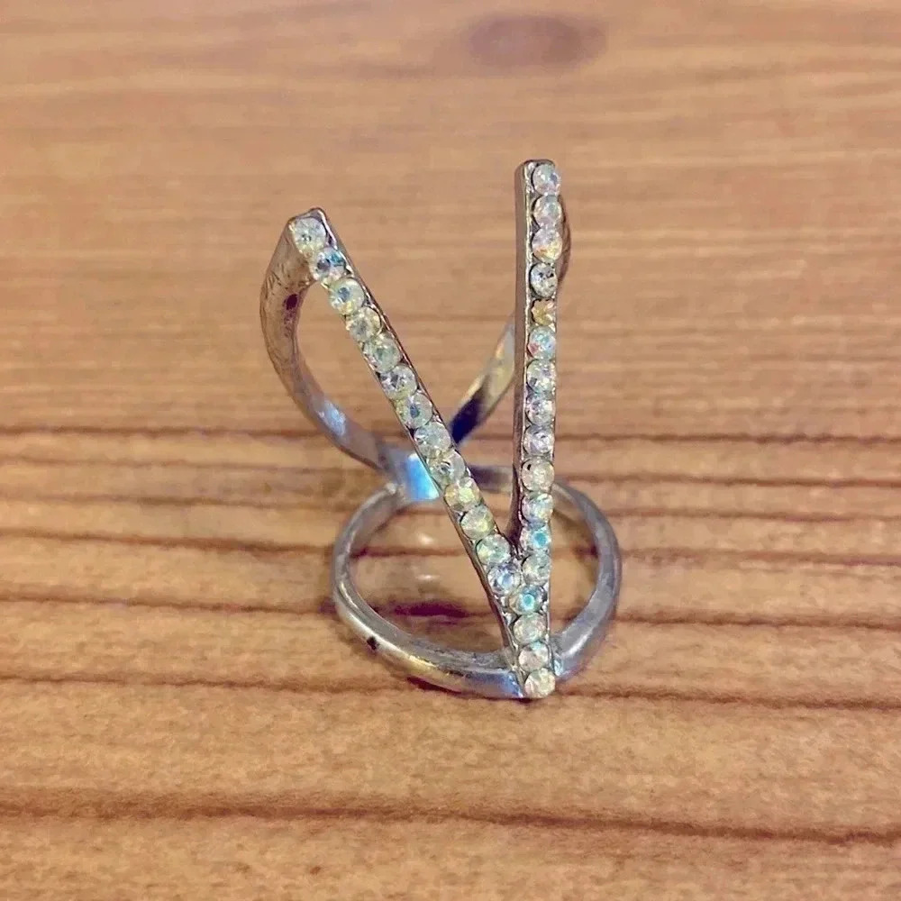 Vintage Triangle  ring interesting shape